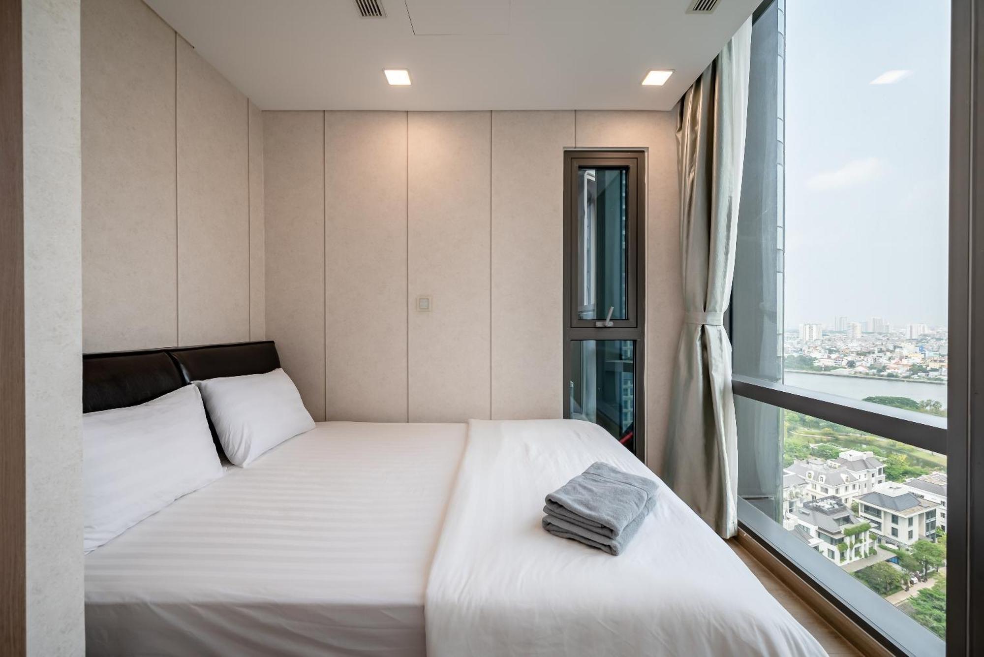 Landmark 81 Condotel Garden Bay Ho Chi Minh City Exterior photo