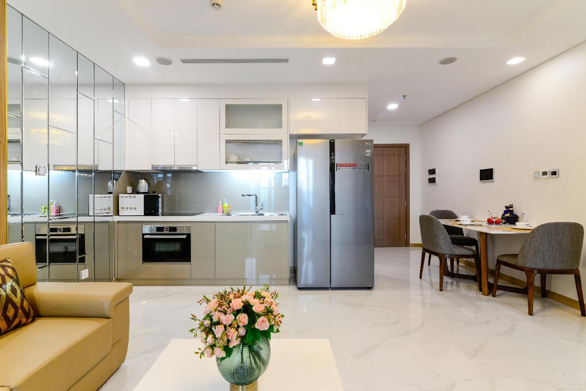 Landmark 81 Condotel Garden Bay Ho Chi Minh City Exterior photo